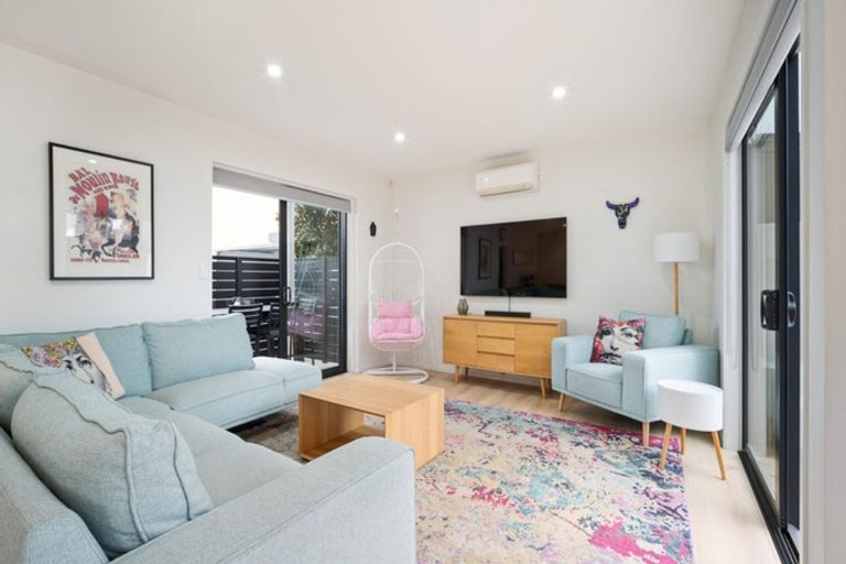 Photo of property in 992a Colombo Street, St Albans, Christchurch, 8014