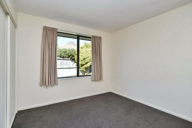 Photo of property in 39 Mauger Drive, Heathcote Valley, Christchurch, 8022