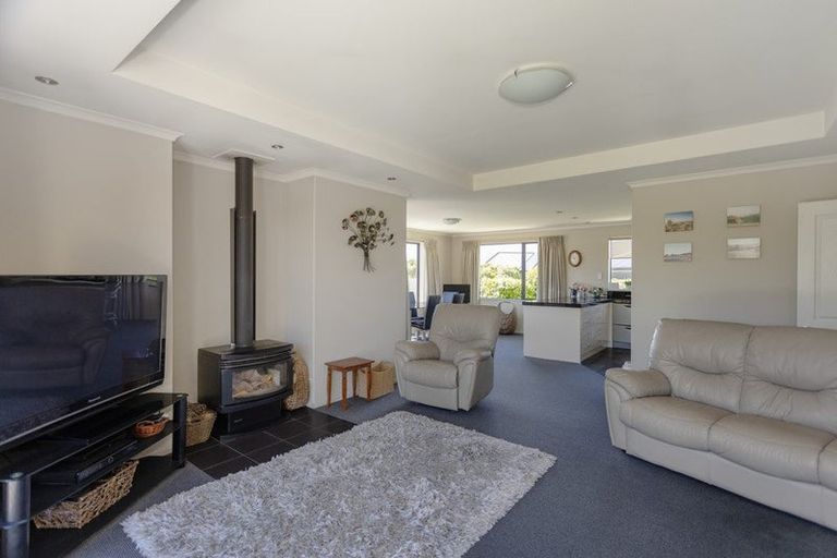 Photo of property in 22 North Ridge Drive, Oamaru North, Oamaru, 9400
