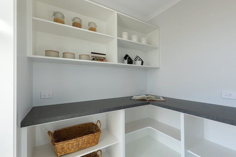 Photo of property in 48 Acacia Avenue, Kihikihi, Te Awamutu, 3800