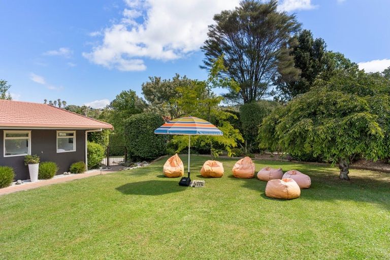 Photo of property in 11 Herbert Drive, Whangamata, 3620
