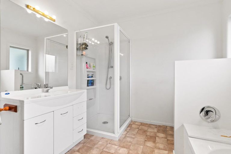 Photo of property in 123 Kent Street, Carterton, 5713