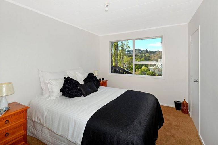 Photo of property in 69 Vandeleur Avenue, Birkdale, Auckland, 0626