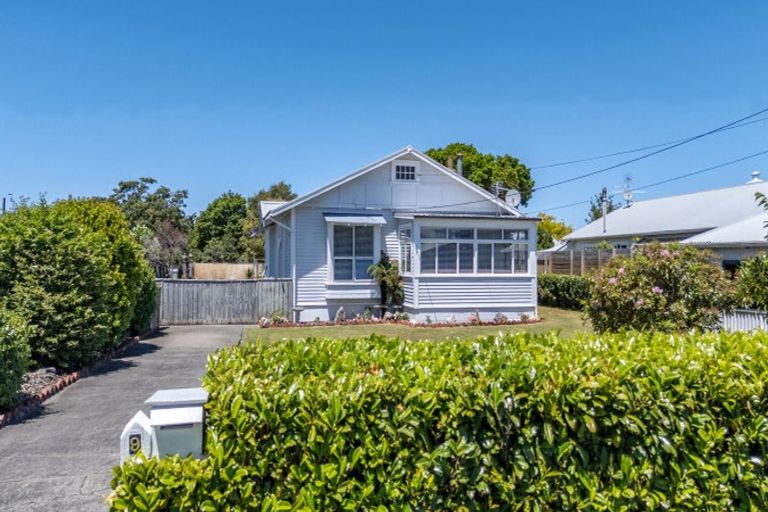 Photo of property in 9 Garrison Street, Carterton, 5713