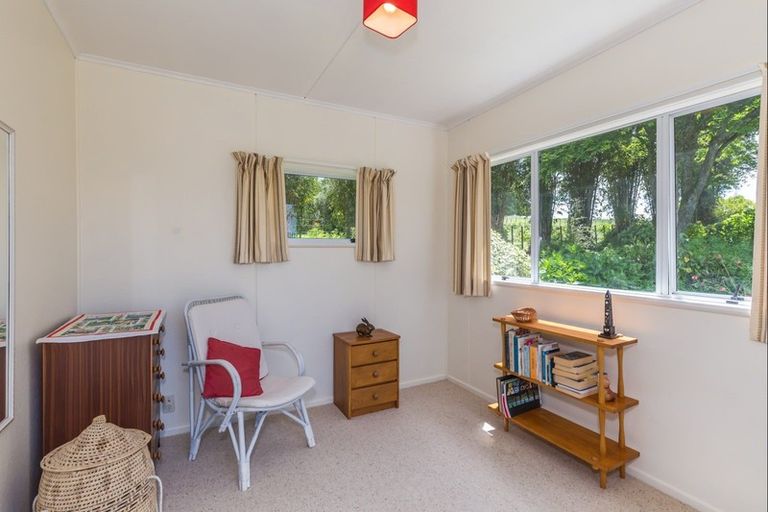 Photo of property in 37 Vista Road, Ohau, Levin, 5570