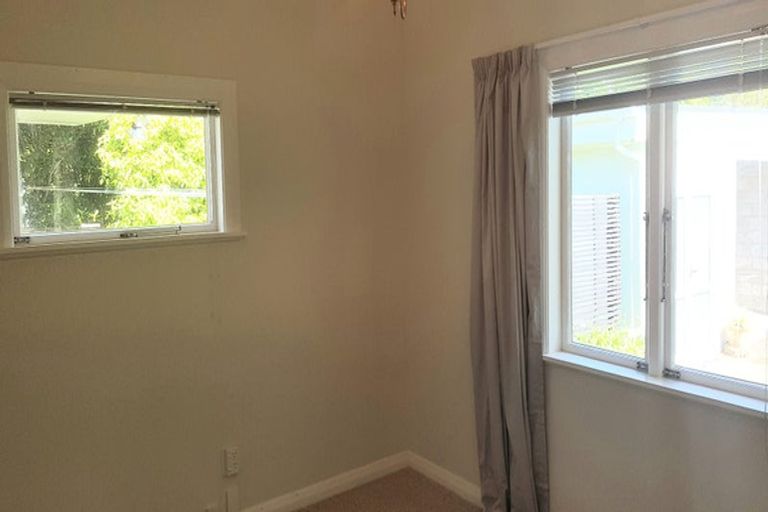 Photo of property in 13 Hatton Street, Karori, Wellington, 6012