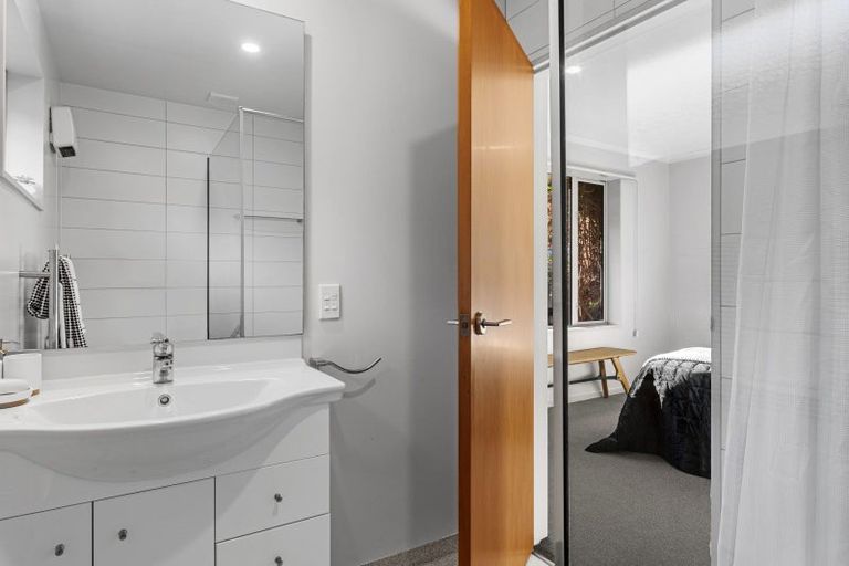 Photo of property in 2a Pukeuri Lane, Hillsborough, Christchurch, 8022