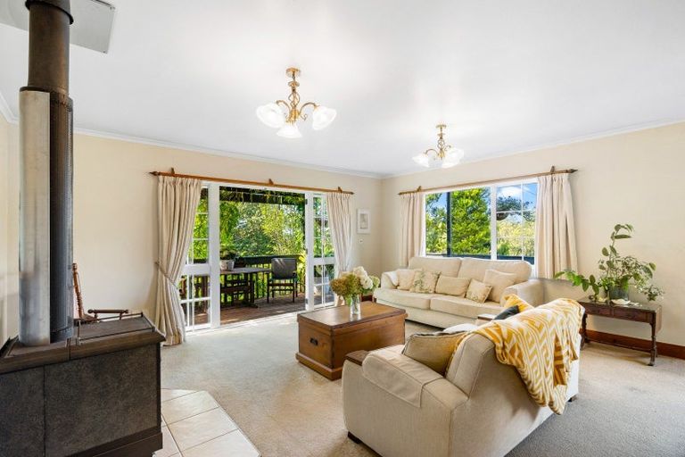 Photo of property in 27 Hikanui Drive, Havelock North, 4130