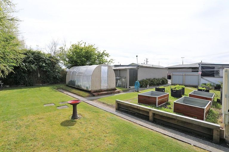 Photo of property in 8 Mackenzie Street, Winton, 9720