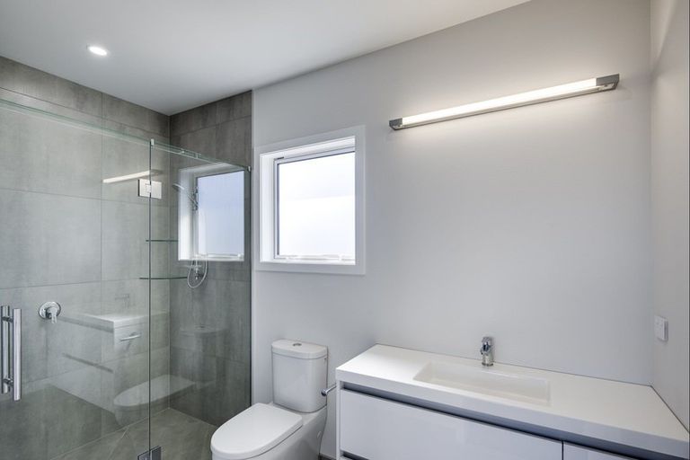 Photo of property in 48 Kenny Road, Te Awa, Napier, 4110