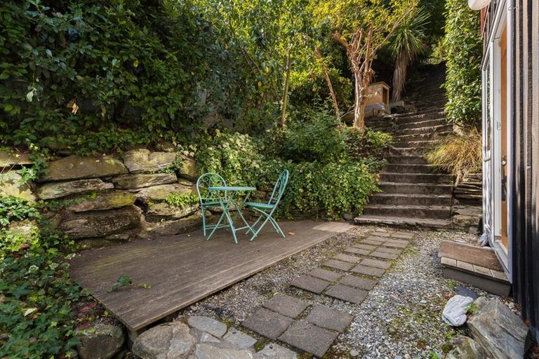 Photo of property in 255 Fernhill Road, Sunshine Bay, Queenstown, 9300