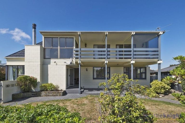 Photo of property in 25 Colligan Street, Upper Riccarton, Christchurch, 8041