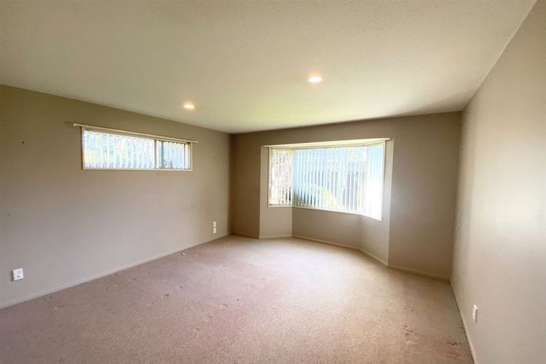 Photo of property in 22 Ballymena Drive, Belfast, Christchurch, 8051