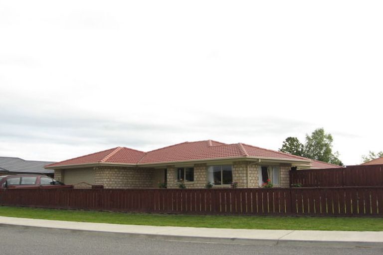 Photo of property in 35 Golding Avenue, Rangiora, 7400