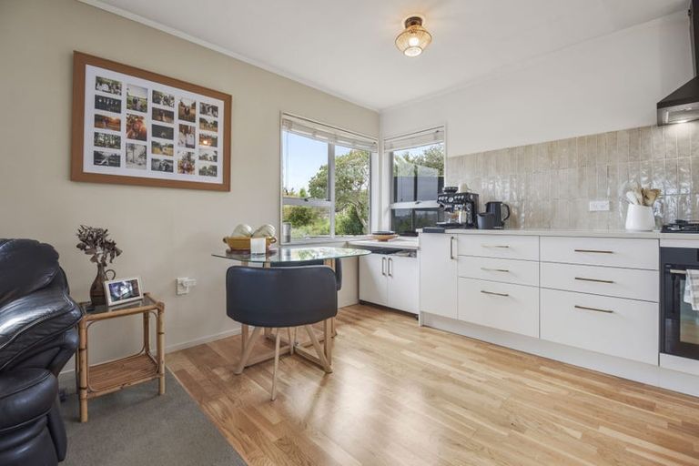 Photo of property in 12 Little Barrier Avenue, Manly, Whangaparaoa, 0930