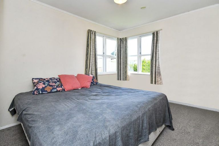 Photo of property in 14 Orion Street, Papakura, 2110