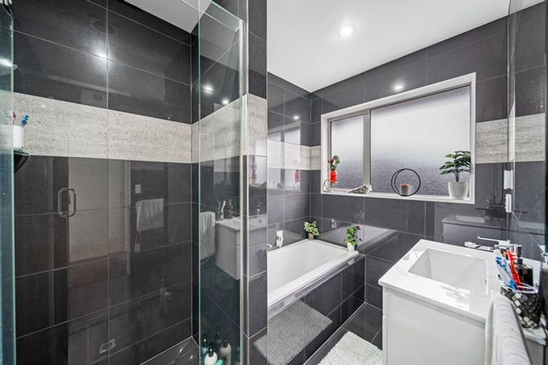 Photo of property in 10 Murphys Road, Halswell, Christchurch, 8025