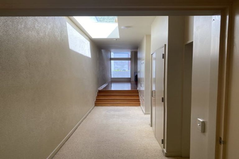 Photo of property in 35a Clifton Road, Hauraki, Auckland, 0622