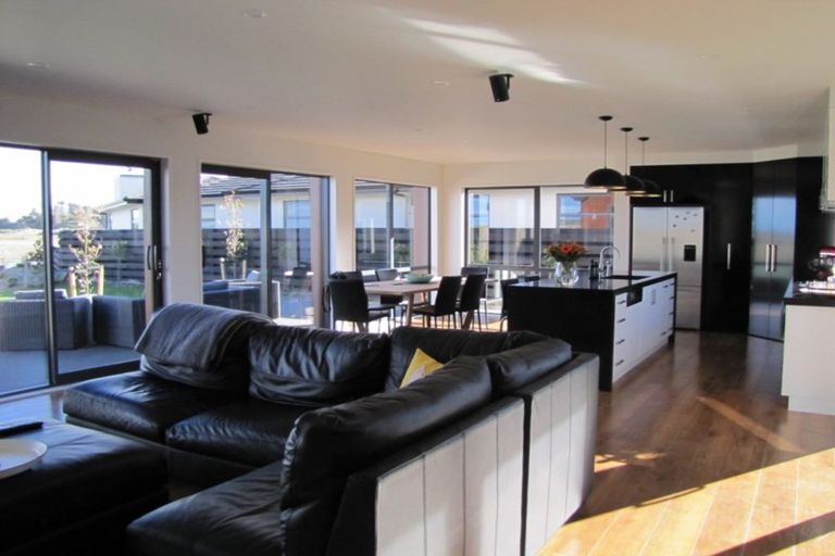 Photo of property in 15 Waterton Point, Huntingdon, Ashburton, 7774