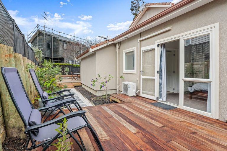 Photo of property in 46a Selwyn Road, Cockle Bay, Auckland, 2014