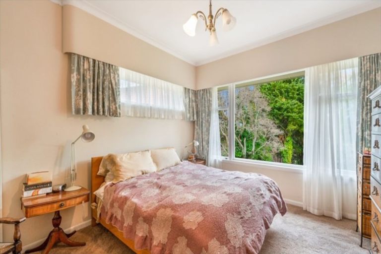 Photo of property in 11 Ingleton Terrace, Fairfield, Hamilton, 3214