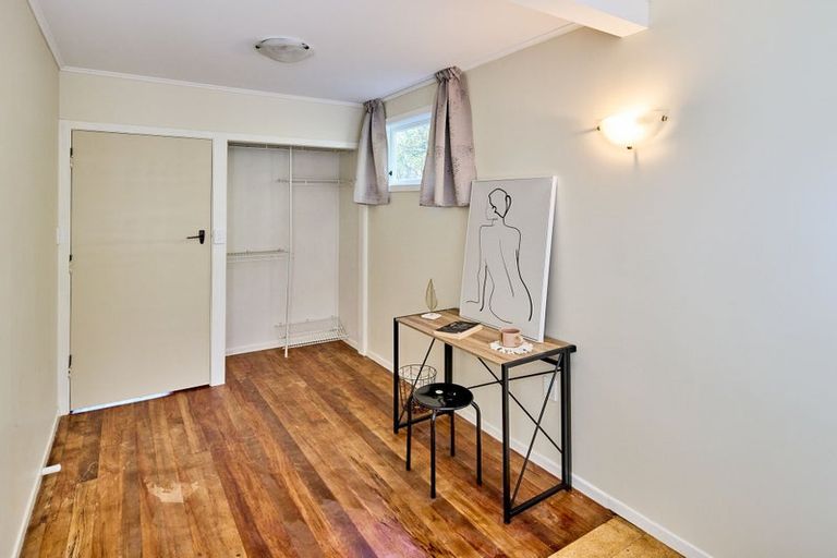 Photo of property in 18 Pukerua Beach Road, Pukerua Bay, 5026