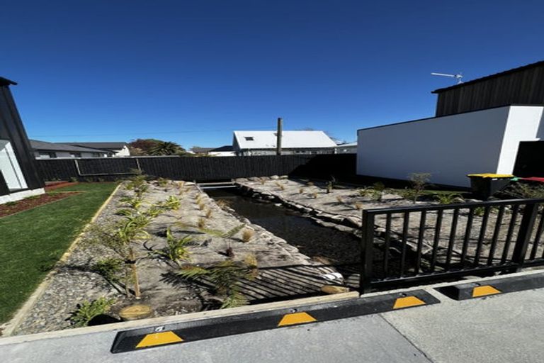 Photo of property in 261d Edgeware Road, Edgeware, Christchurch, 8013