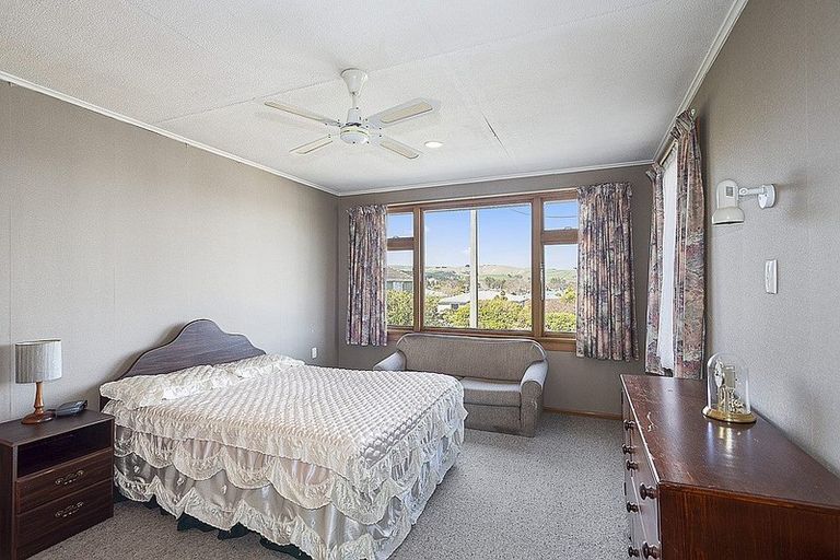 Photo of property in 9 Charles Street, East Gore, Gore, 9710