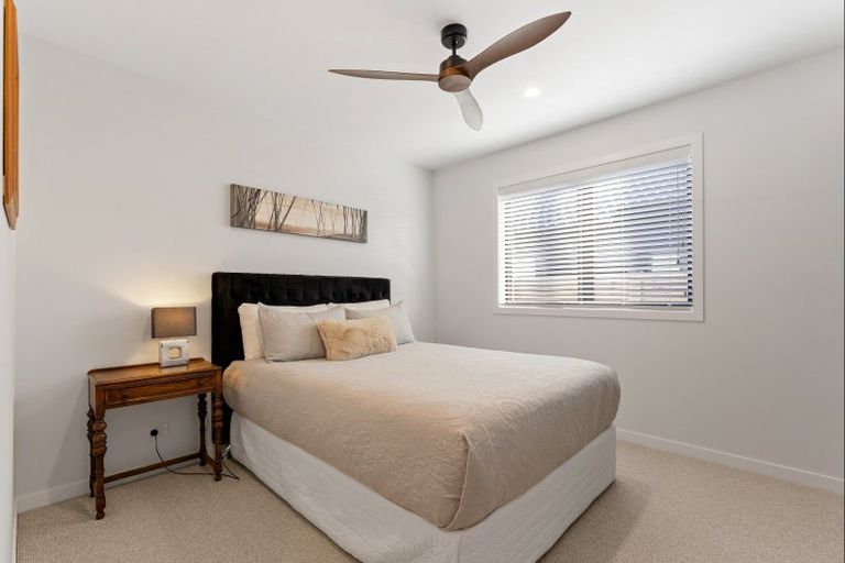 Photo of property in 8 Tiaki Lane, Matakana, 0985