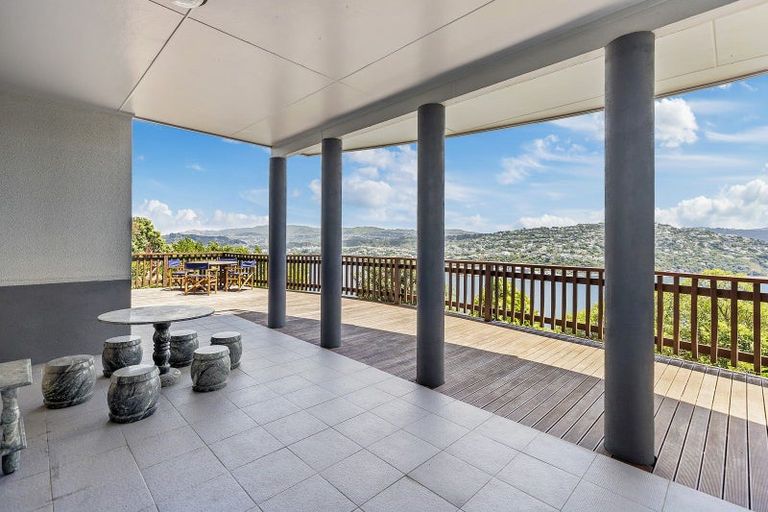 Photo of property in 35 Kaikoura Street, Maupuia, Wellington, 6022