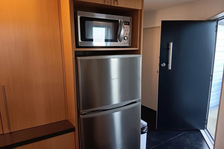 Photo of property in 1/88 Mathesons Road, Phillipstown, Christchurch, 8011