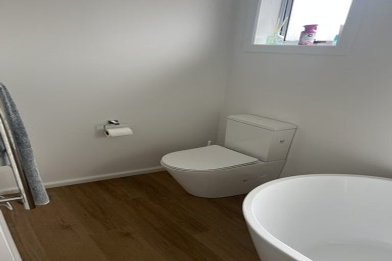 Photo of property in 16 Wingate Street, Redwood, Christchurch, 8051