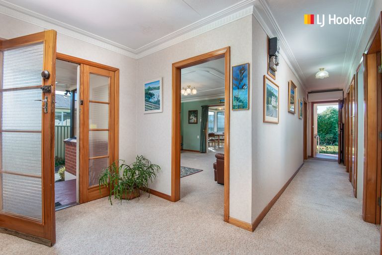 Photo of property in 70 Forfar Street, Mosgiel, 9024