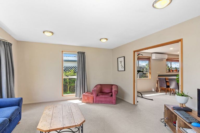 Photo of property in 2/134 Matsons Avenue, Papanui, Christchurch, 8053