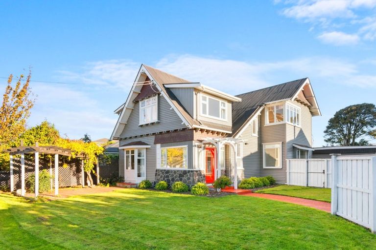 Photo of property in 31 Kotare Street, Fendalton, Christchurch, 8041