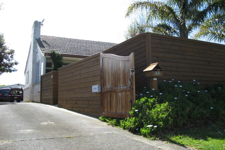 Photo of property in 49 Coronation Road, Mangere Bridge, Auckland, 2022