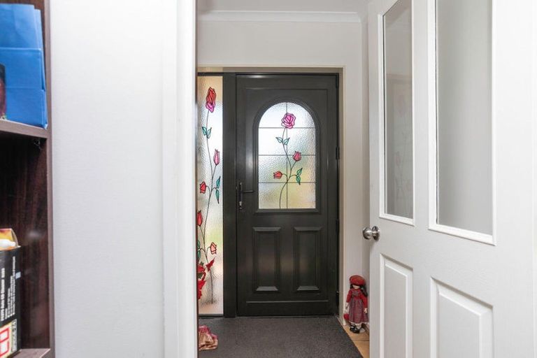 Photo of property in 45 Barraud Street, Dannevirke, 4930