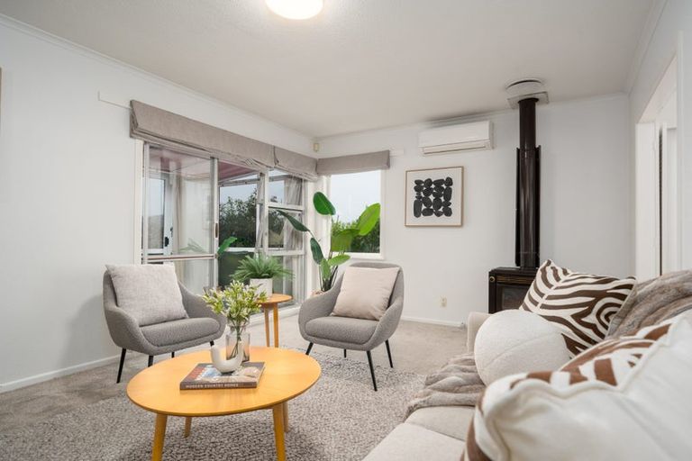 Photo of property in 128 Helston Road, Paparangi, Wellington, 6037