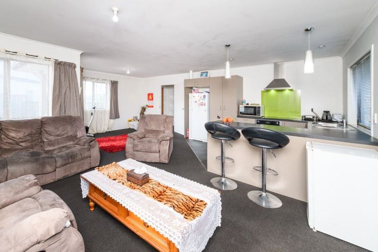 Photo of property in 20a Camden Street, Feilding, 4702