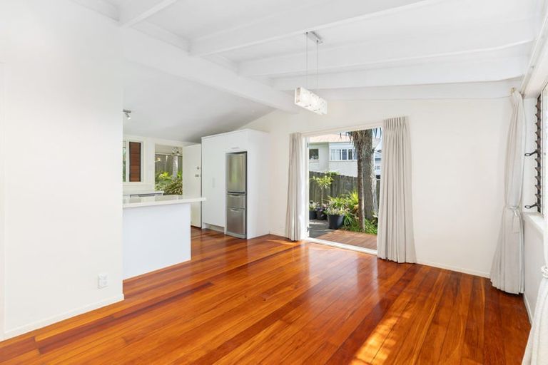 Photo of property in 6/165 Hinemoa Street, Birkenhead, Auckland, 0626