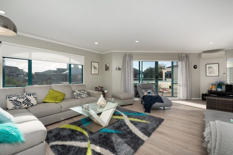 Photo of property in 26a Sunbrae Grove, Mount Maunganui, 3116