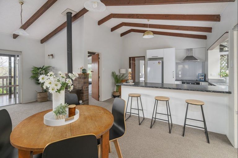 Photo of property in 6 Punga Place, Whitianga, 3510