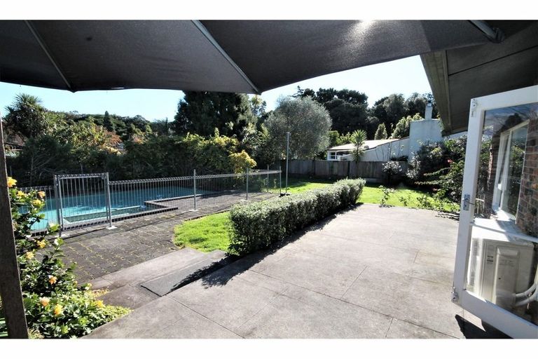 Photo of property in 3 James Place, Opaheke, Papakura, 2113