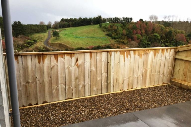 Photo of property in 50a Puhirake Crescent, Pyes Pa, Tauranga, 3112