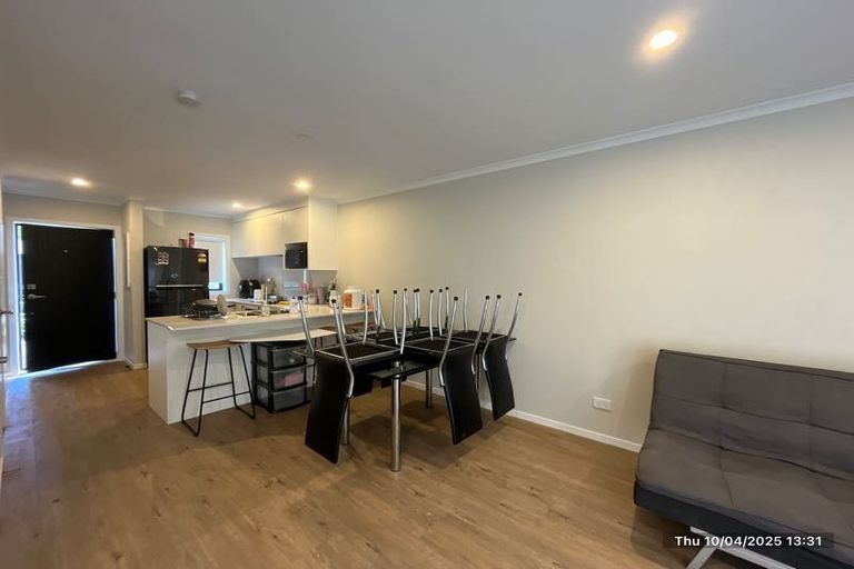 Photo of property in 31/125b Metcalfe Road, Ranui, Auckland, 0612