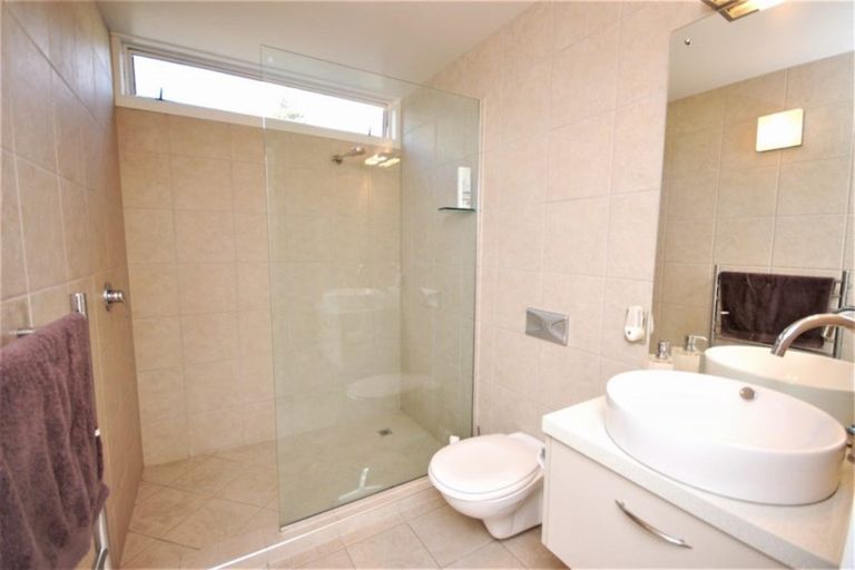 Photo of property in 1/300 Lake Terrace, Two Mile Bay, Taupo, 3330