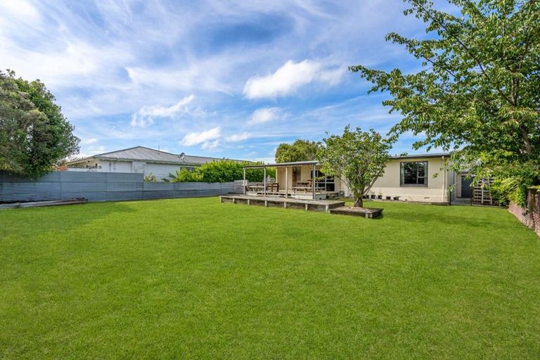 Photo of property in 64 Highfield Terrace, Newfield, Invercargill, 9812