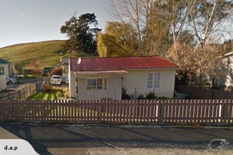 Photo of property in 23a Great North Road, Waipawa, 4210