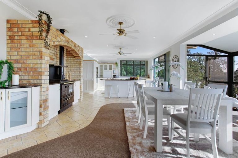 Photo of property in 1050 Hibiscus Coast Highway, Waiwera, Orewa, 0994