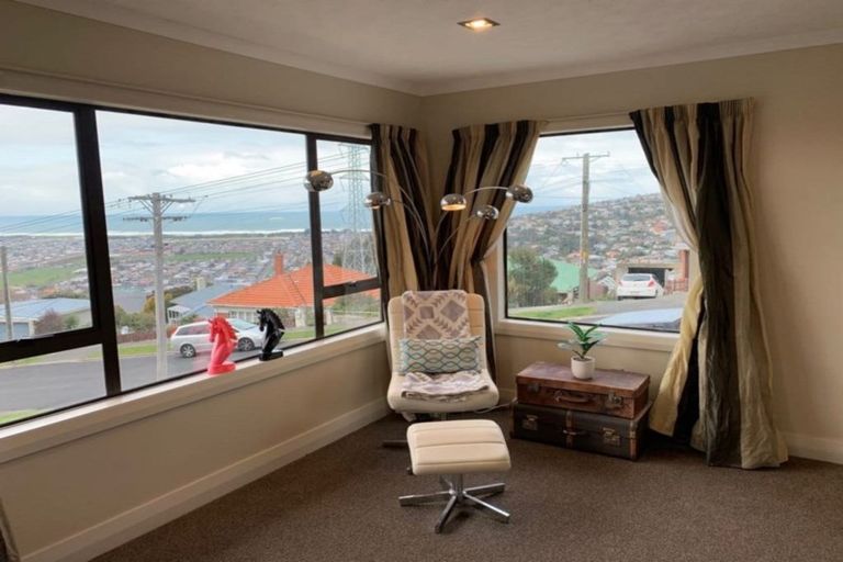 Photo of property in 90 Oakwood Avenue, Maryhill, Dunedin, 9011